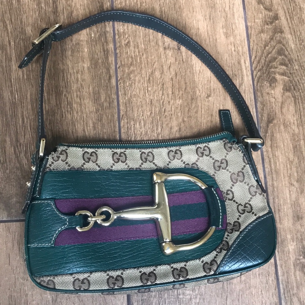 Authentic vintage Gucci small purse